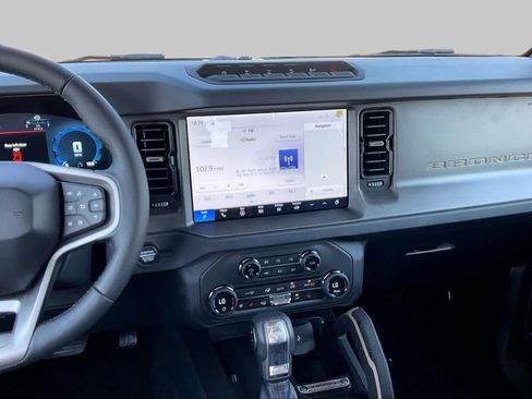 New 2026 Ford Bronco Badlands AWD/4WD image 6