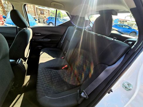 Used 2021 Nissan Kicks SV image 15