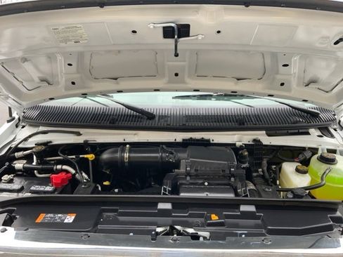 New 2025 Ford E-450 and Econoline 450 Super Duty w/ Power Equipment Group image 22