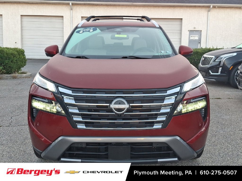 Used 2024 Nissan Rogue SL w/ SL Premium Package AWD/4WD image 3