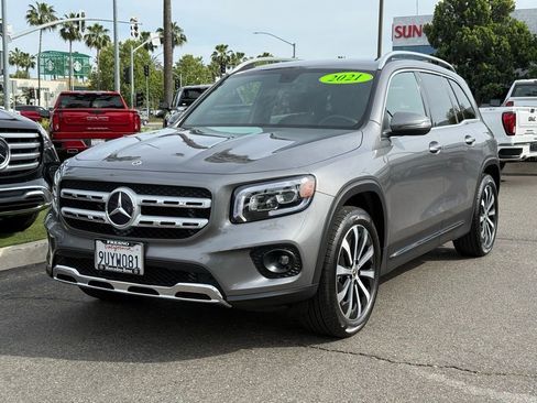 Certified 2021 Mercedes-Benz GLB 250 w/ Premium Package image 9