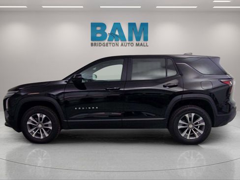 New 2026 Chevrolet Equinox LT w/ Convenience Package II image 4