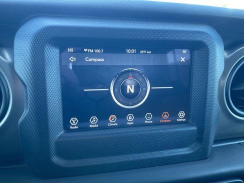 Used 2020 Jeep Gladiator Sport w/ Quick Order Package 24S image 18