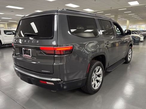 Used 2022 Jeep Wagoneer Series II image 7