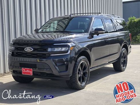 Used 2023 Ford Expedition Max Limited image 1