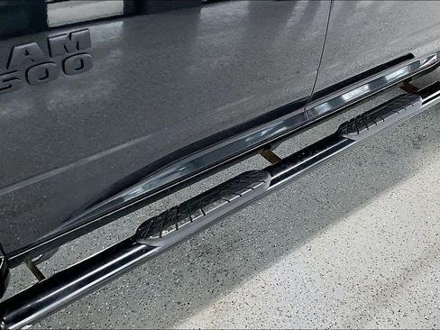 Used 2018 RAM 1500 Sport image 31