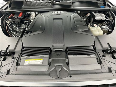 Used 2018 Audi Q7 2.0T Premium Plus w/ Premium Plus Package image 28