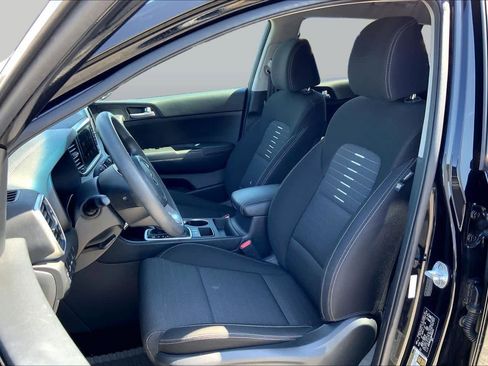 Used 2021 Kia Sportage LX w/ LX Fwd Popular Package image 8