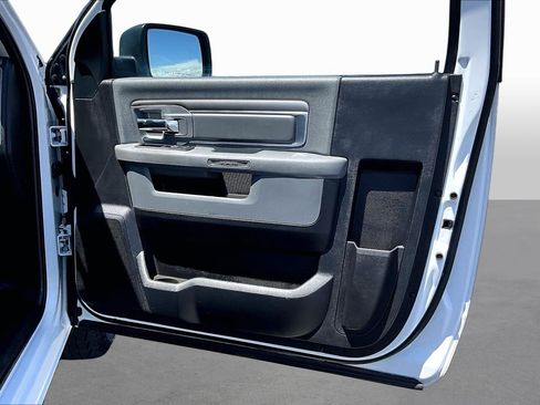 Used 2017 RAM 1500 Tradesman w/ Power & Remote Entry Group RWD image 16