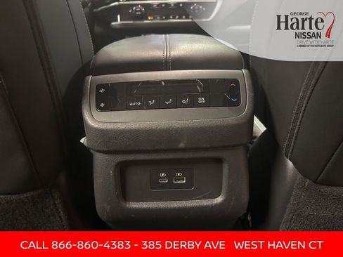 Certified 2023 Nissan Pathfinder SL image 23