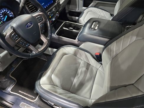 Used 2022 Ford F450 Limited w/ FX4 Off-Road Package image 16