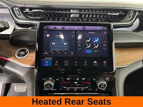 Used 2023 Jeep Grand Cherokee L Summit w/ High Altitude Package AWD/4WD image 20