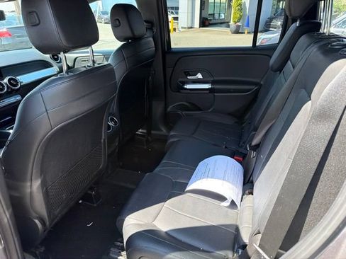 Used 2020 Mercedes-Benz GLB 250 4MATIC image 5