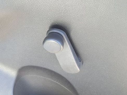 Used 2020 Chevrolet Sonic LT image 45