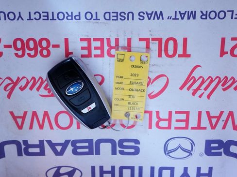Used 2023 Subaru Outback Premium AWD/4WD image 37
