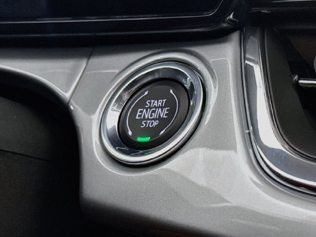 Used 2026 Chevrolet Trax LT w/ LT Convenience Package FWD image 20