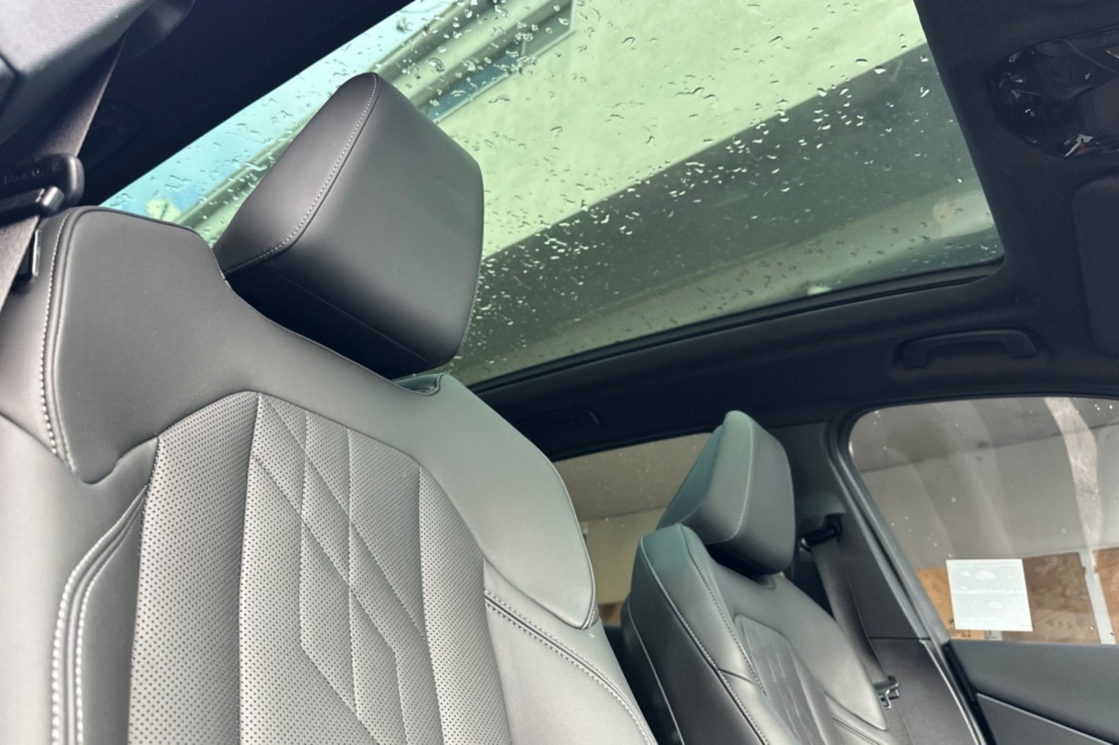 Used 2025 BMW X3 xDrive30i w/ M Sport Package AWD/4WD image 16
