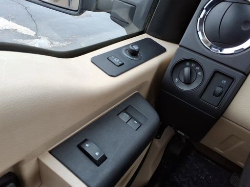 Used 2010 Ford F350 XLT image 22