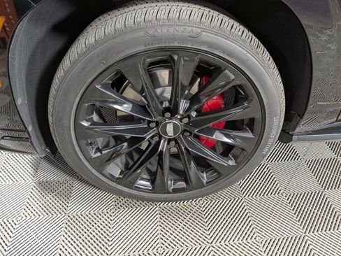 Certified 2025 Cadillac Escalade V w/ LPO, ONYX Package image 44