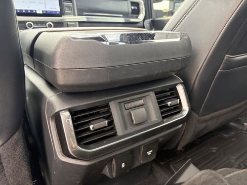 Used 2021 Ford F150 Lariat w/ Equipment Group 502A High AWD/4WD image 20