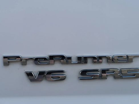 Used 2014 Toyota Tacoma PreRunner image 8