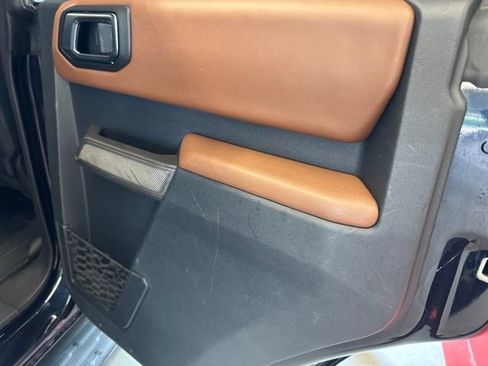 Used 2021 Ford Bronco Outer Banks AWD/4WD image 18