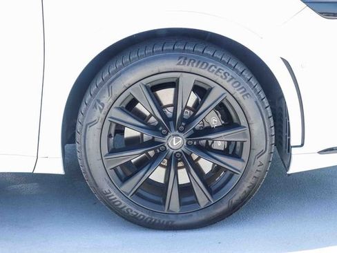 Certified 2023 Lexus RX 500h F Sport w/ Accessory Package (Z1) AWD/4WD image 9