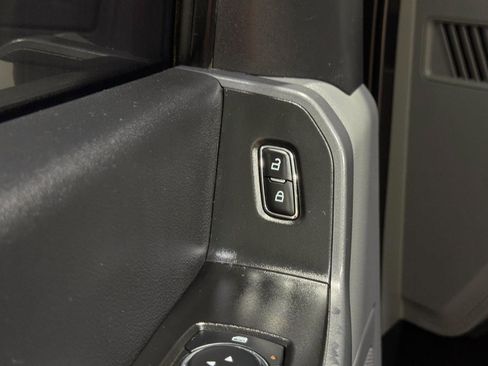 Used 2023 Ford F250 XLT w/ 360-Degree Camera Package AWD/4WD image 27