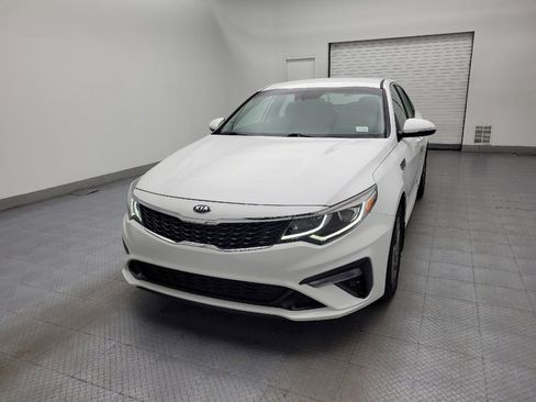 Used 2019 Kia Optima LX image 15