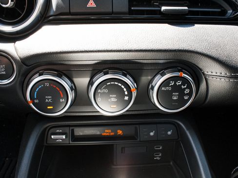 New 2026 MAZDA MX-5 Miata RF Grand Touring RWD image 17
