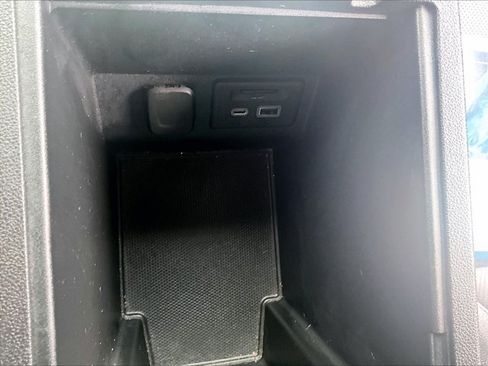 Used 2021 Chevrolet Blazer RS w/ Enhanced Convenience Package FWD image 24