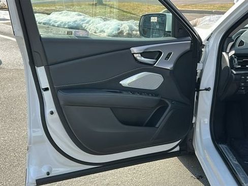 Used 2026 Acura RDX SH-AWD w/ Technology Package image 8