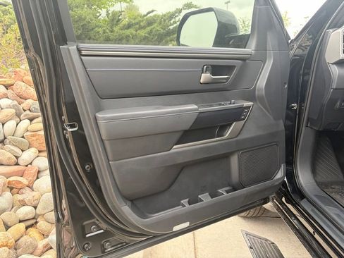 Used 2026 Toyota Tundra Platinum w/ Tow Tech Package AWD/4WD image 10