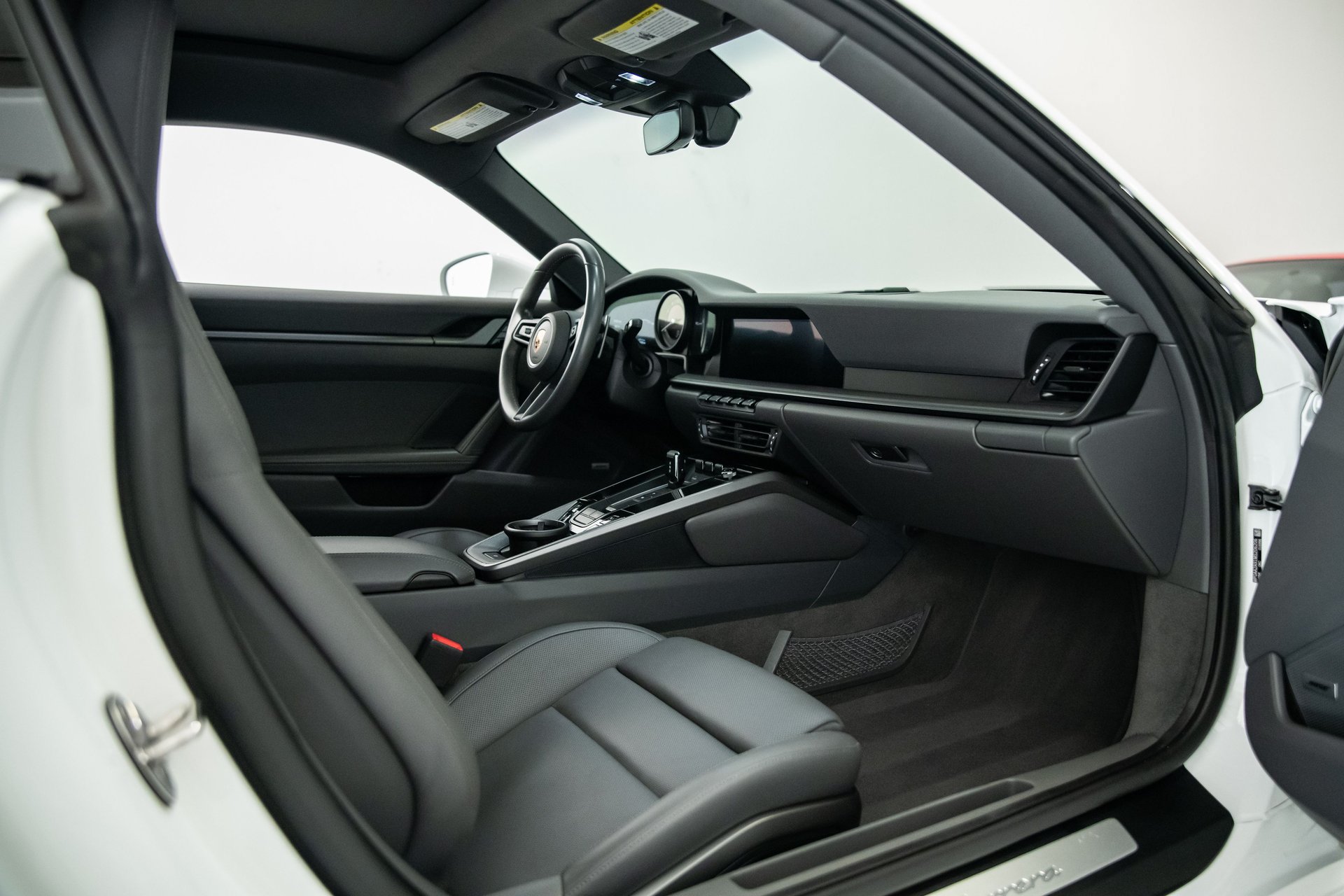 Used 2021 Porsche 911 Carrera image 11