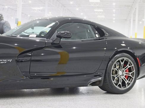 Used 2015 Dodge Viper w/ Quick Order Package 22J GT image 5