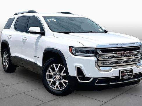 Used 2022 GMC Acadia SLT w/ Preferred Package FWD image 3