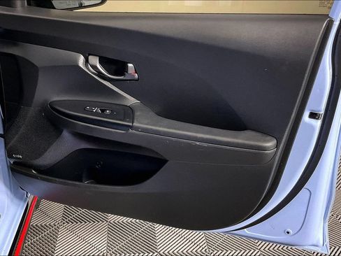 Used 2020 Hyundai Veloster N w/ Performance Package FWD image 21