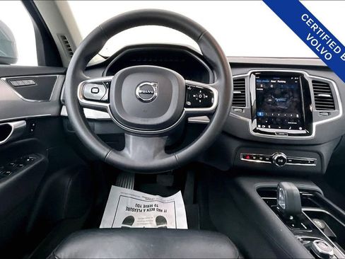 Used 2024 Volvo XC90 B5 Core w/ Protection Package Premier image 8