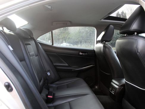 Used 2014 Lexus IS 250 image 22