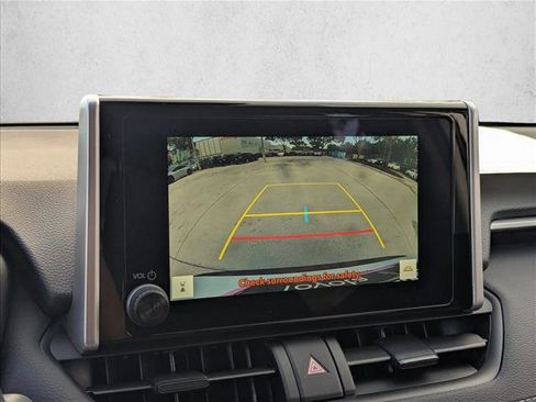 New 2025 Toyota RAV4 XLE image 12