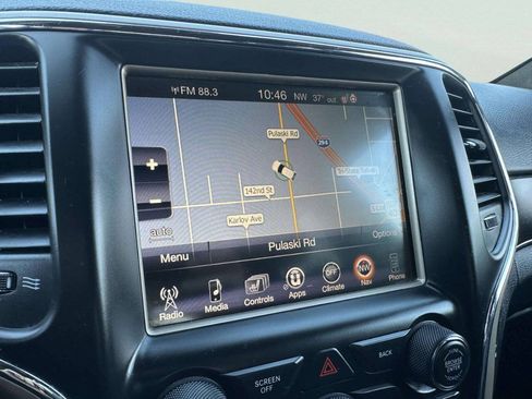 Used 2016 Jeep Grand Cherokee Limited AWD/4WD image 35