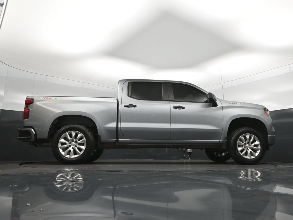Used 2024 Chevrolet Silverado 1500 Custom AWD/4WD image 43