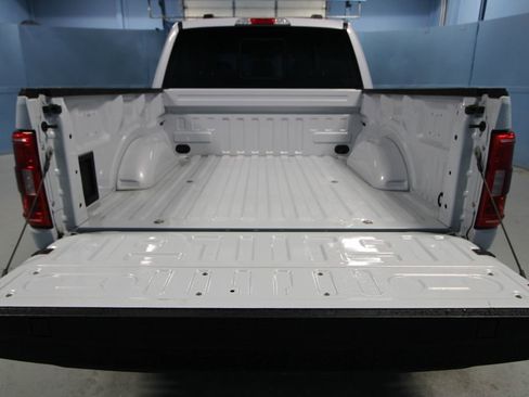 Used 2022 Ford F150 XLT w/ Equipment Group 302A High image 37