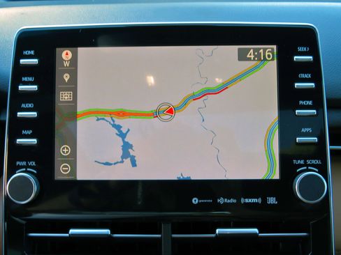 Used 2019 Toyota Avalon Limited image 24