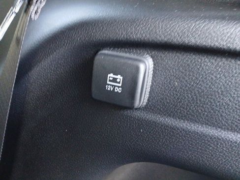 New 2025 Jeep Grand Cherokee L Limited w/ Luxury Tech Group II image 30