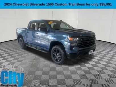 Used 2024 Chevrolet Silverado 1500 Custom Trail Boss w/ Turbomax Blackout Package