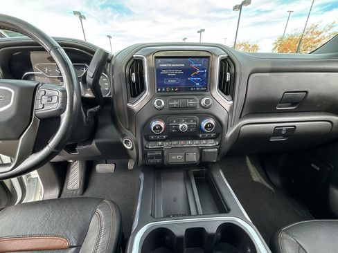 Used 2021 GMC Sierra 3500 AT4 w/ AT4 Preferred Package image 21