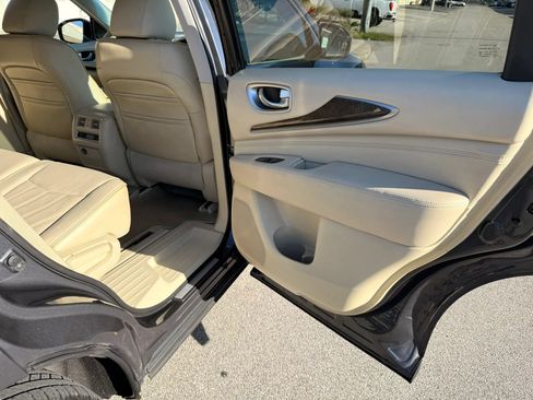 Used 2013 INFINITI JX35 FWD w/ Premium Pkg image 26