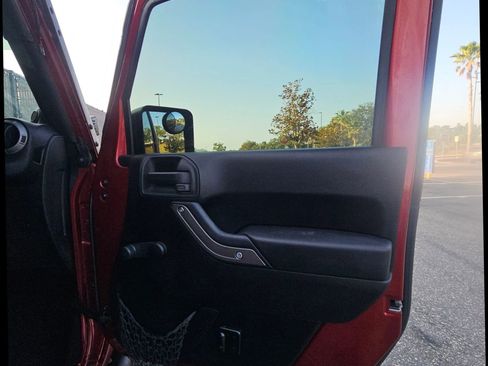 Used 2013 Jeep Wrangler Unlimited Sport w/ Connectivity Group image 40