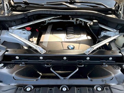 Used 2019 BMW X5 xDrive40i w/ Premium Package 2 image 29
